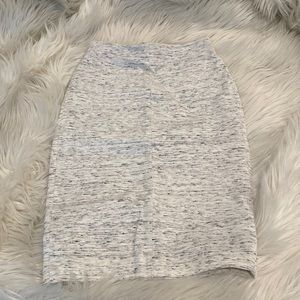 Aritzia Wilfred pencil skirt